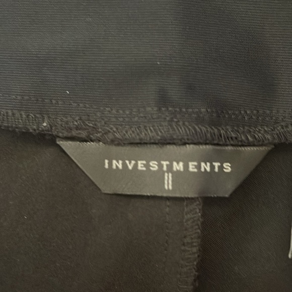 Investments black pants with elastic on the sides of the waistband. Size 16W - Picture 4 of 6